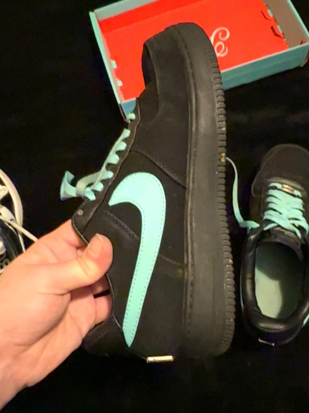 Air Force ones x Tiffany’s